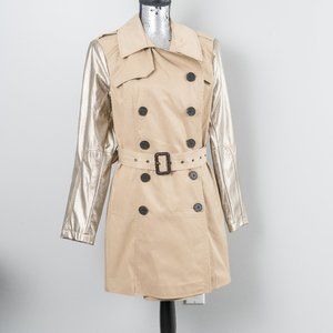 NWOT BCBG Generation trench  - Large